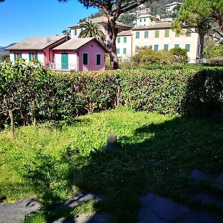 Apartment La Riva A Camogli